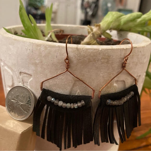 Handmade Earrings.
Recycled Lamb Leather & Copper. With Labradorite Beads. - Picture 3 of 4